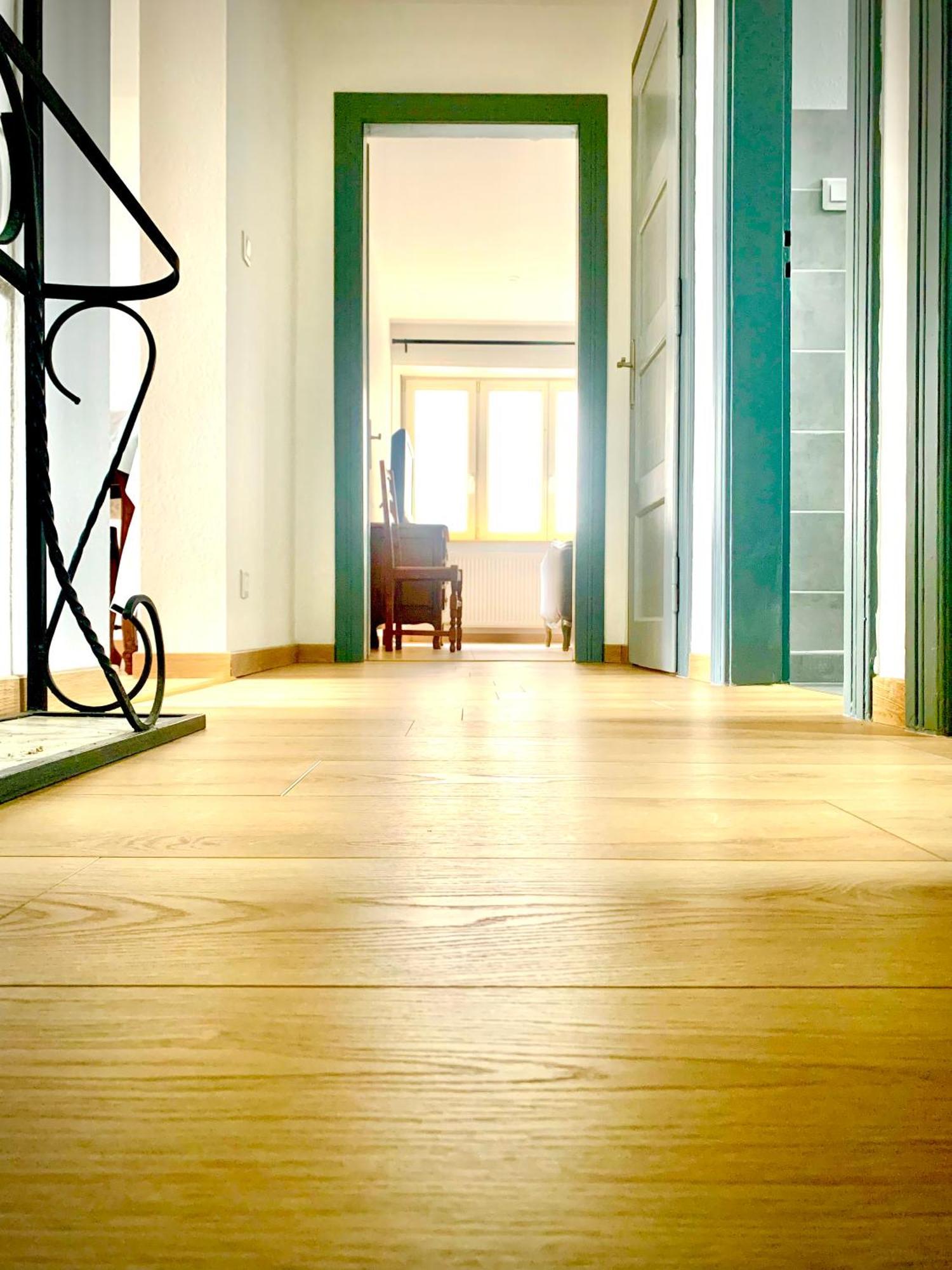 L Indemodable Renove Spacieux Et Lumineux Avec 2 Chambres Сарбур Екстер'єр фото