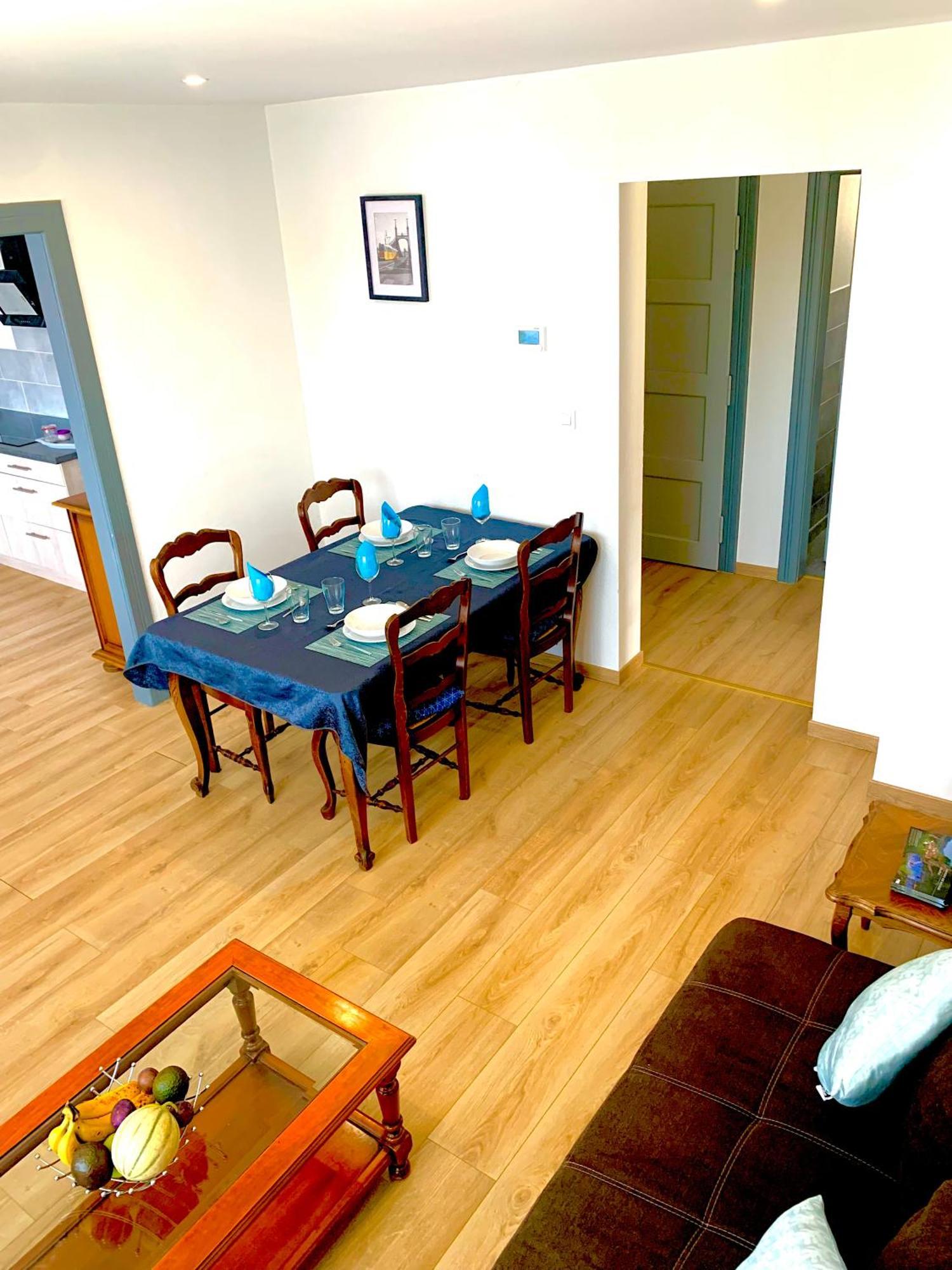 L Indemodable Renove Spacieux Et Lumineux Avec 2 Chambres Сарбур Екстер'єр фото